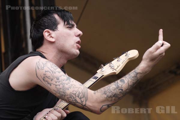 ANTI-FLAG - 2005-06-25 - CERGY - Base de Loisirs - 